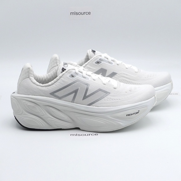 NEW XWIDE 4E Men's New Balance Fresh Foam X More v5 Sneakers MMORLW5 - Picture 2 of 9